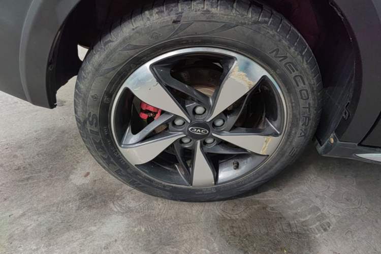 Used JAC Group Refine S3 2017 1.6L CVT Luxury Smart Model Right Rear Wheel Hub
