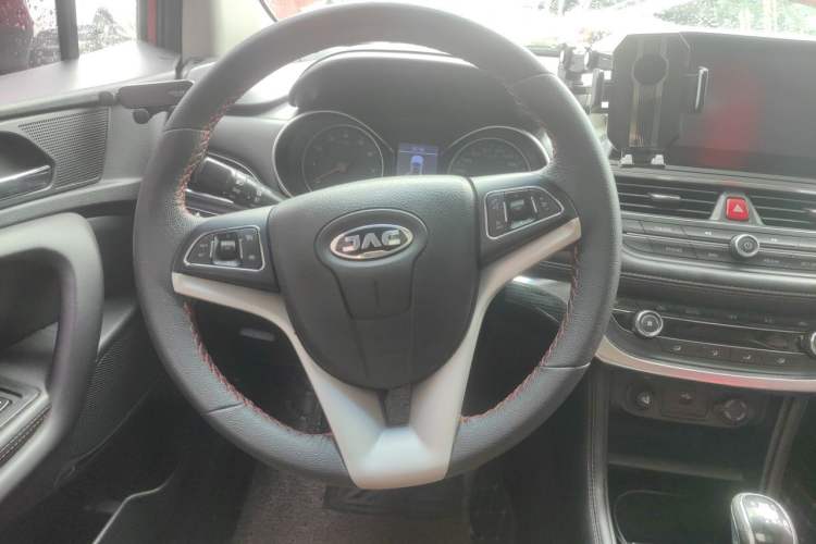 Used JAC Group Refine S3 2017 1.5L Manual Luxury Smart Model Steering Wheel