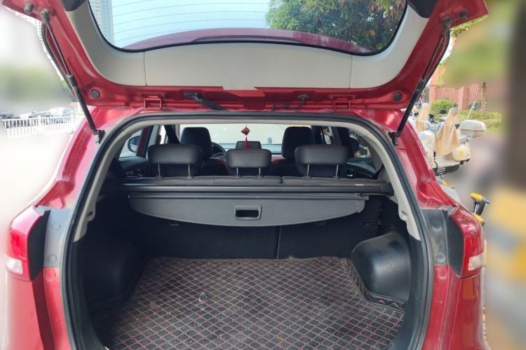 Used JAC Group Refine S3 2017 1.5L Manual Luxury Smart Model Trunk