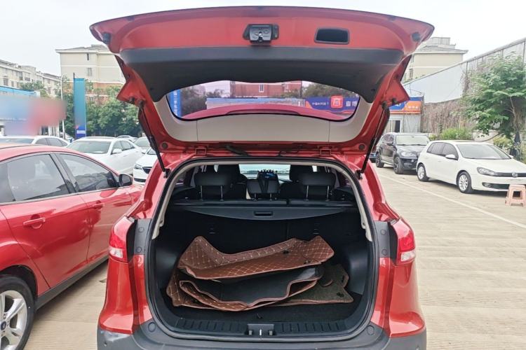 Used JAC Group Refine S3 2017 1.6L CVT Luxury Smart Model Trunk