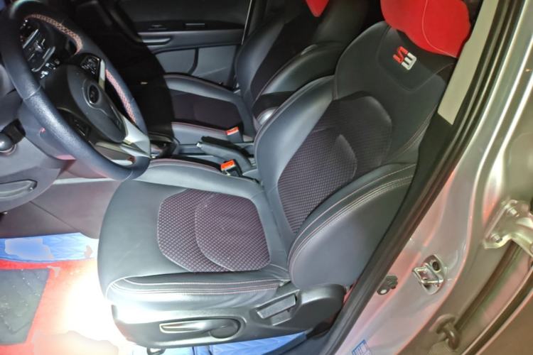 Used JAC Group Refine S3 2017 1.6L CVT Luxury Smart Model Left Front Seat