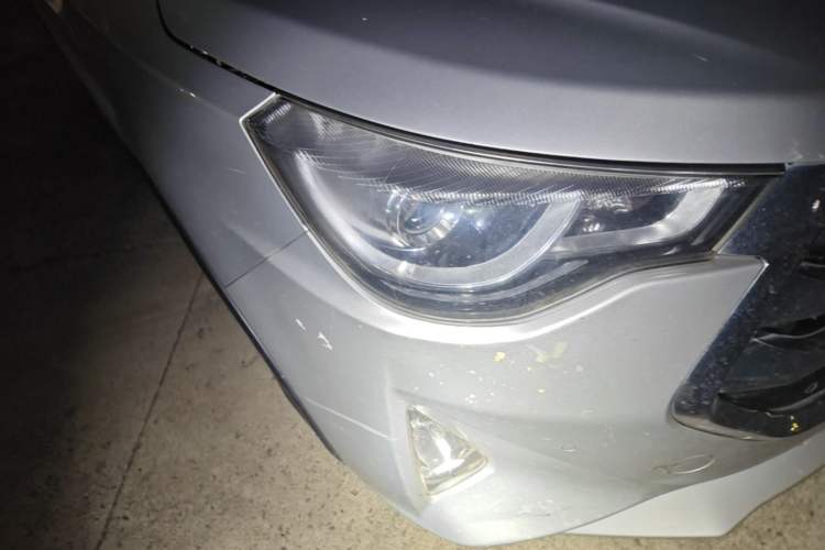 Used JAC Group Refine S3 2017 1.6L CVT Luxury Smart Model Right Front Headlight