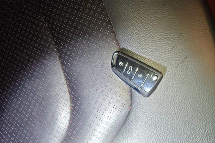 Used JAC Group Refine S3 2017 1.6L CVT Luxury Smart Model Vehicle Key