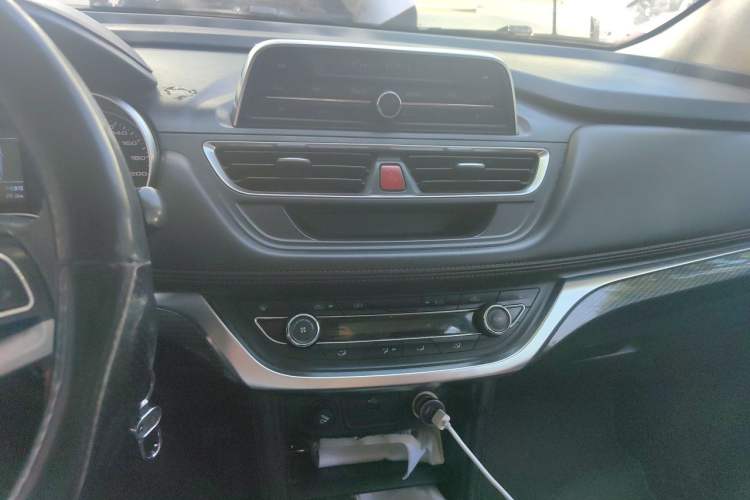Used JAC Group Refine S3 2017 1.5L Manual Luxury Model Audio And AC Panel