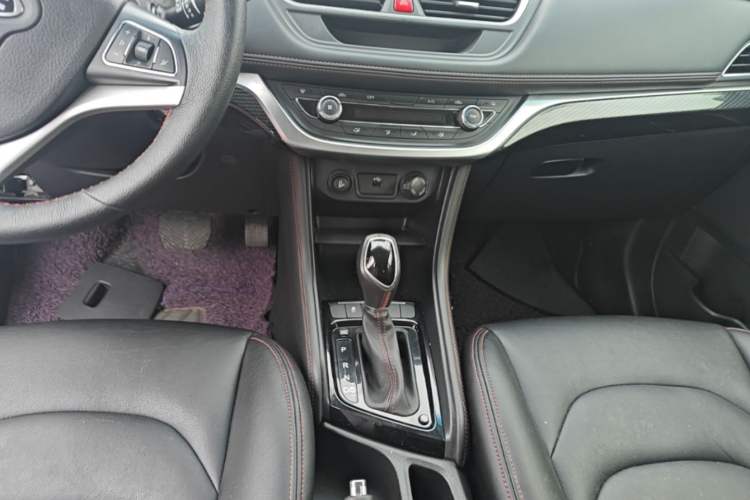Used JAC Group Refine S3 2017 1.6L CVT Luxury Model Audio And AC Panel