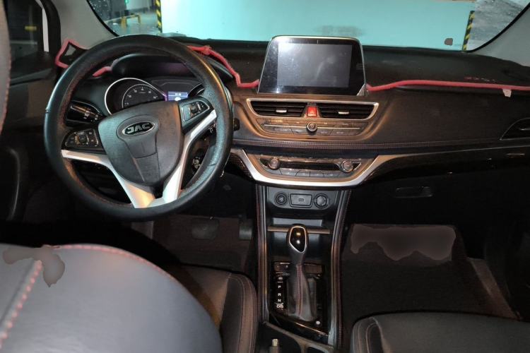 Used JAC Group Refine S3 2017 1.6L CVT Luxury Smart Model Center Console