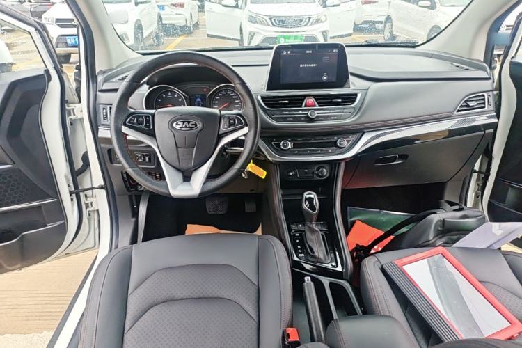 Used JAC Group Refine S3 2017 1.6L CVT Luxury Smart Model Center Console