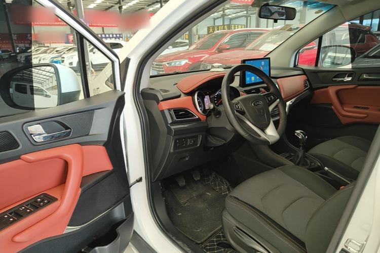 Used JAC Group Refine S3 2017 1.5L Manual Luxury Model Driver Seat