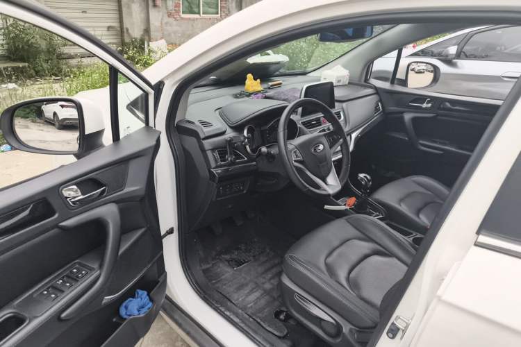 Used JAC Group Refine S3 2017 1.6L Manual Luxury Smart Model Driver Seat