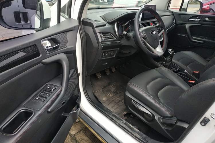 Used JAC Group Refine S3 2017 1.5L Manual Luxury Smart Model Driver Seat