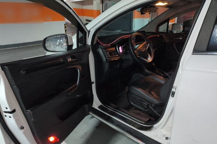 Used JAC Group Refine S3 2017 1.6L CVT Luxury Smart Model Driver Seat