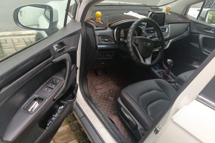 Used JAC Group Refine S3 2017 1.6L Manual Luxury Smart Model Driver Seat