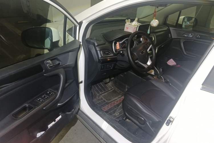 Used JAC Group Refine S3 2017 1.6L CVT Luxury Smart Model Driver Seat