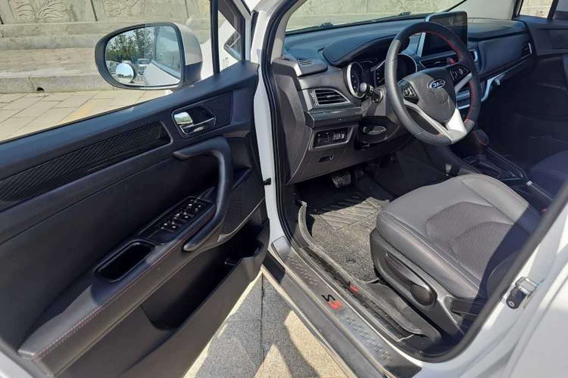 Used JAC Group Refine S3 2017 1.6L CVT Luxury Smart Model Driver Seat