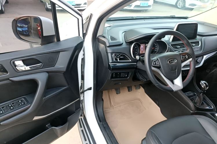Used JAC Group Refine S3 2017 1.6L Manual Luxury Smart Model Driver Seat