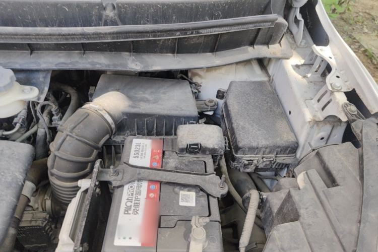 Used JAC Group Refine S3 2017 1.5L Manual Luxury Smart Model Engine Bay Left
