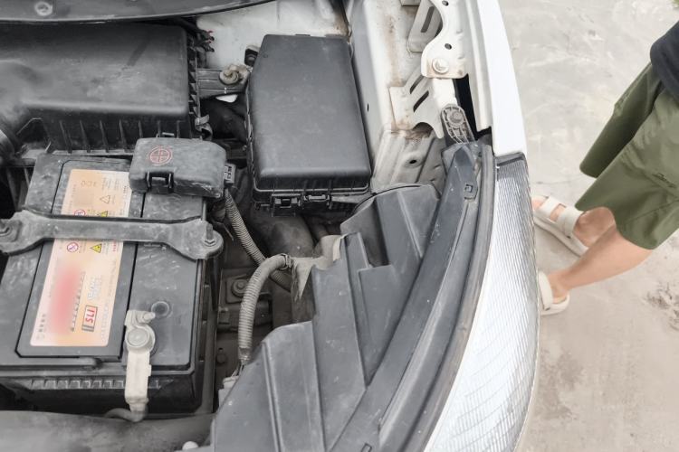 Used JAC Group Refine S3 2017 1.6L Manual Luxury Smart Model Engine Bay Left