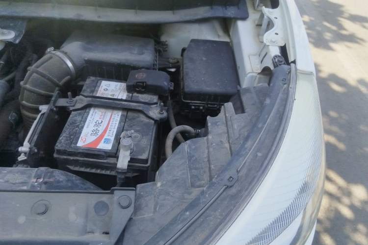 Used JAC Group Refine S3 2017 1.6L Manual Luxury Smart Model Engine Bay Left