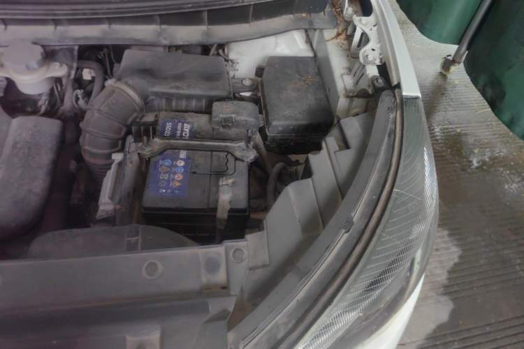 Used JAC Group Refine S3 2017 1.5L Manual Luxury Model Engine Bay Left