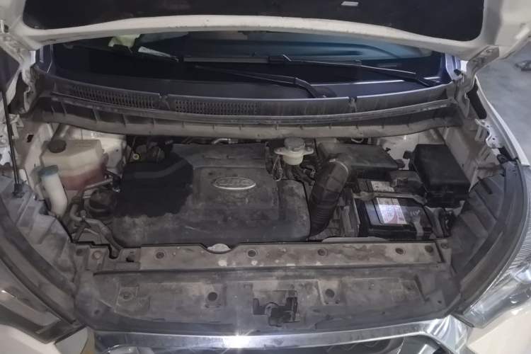 Used JAC Group Refine S3 2017 1.6L CVT Luxury Smart Model Engine Bay