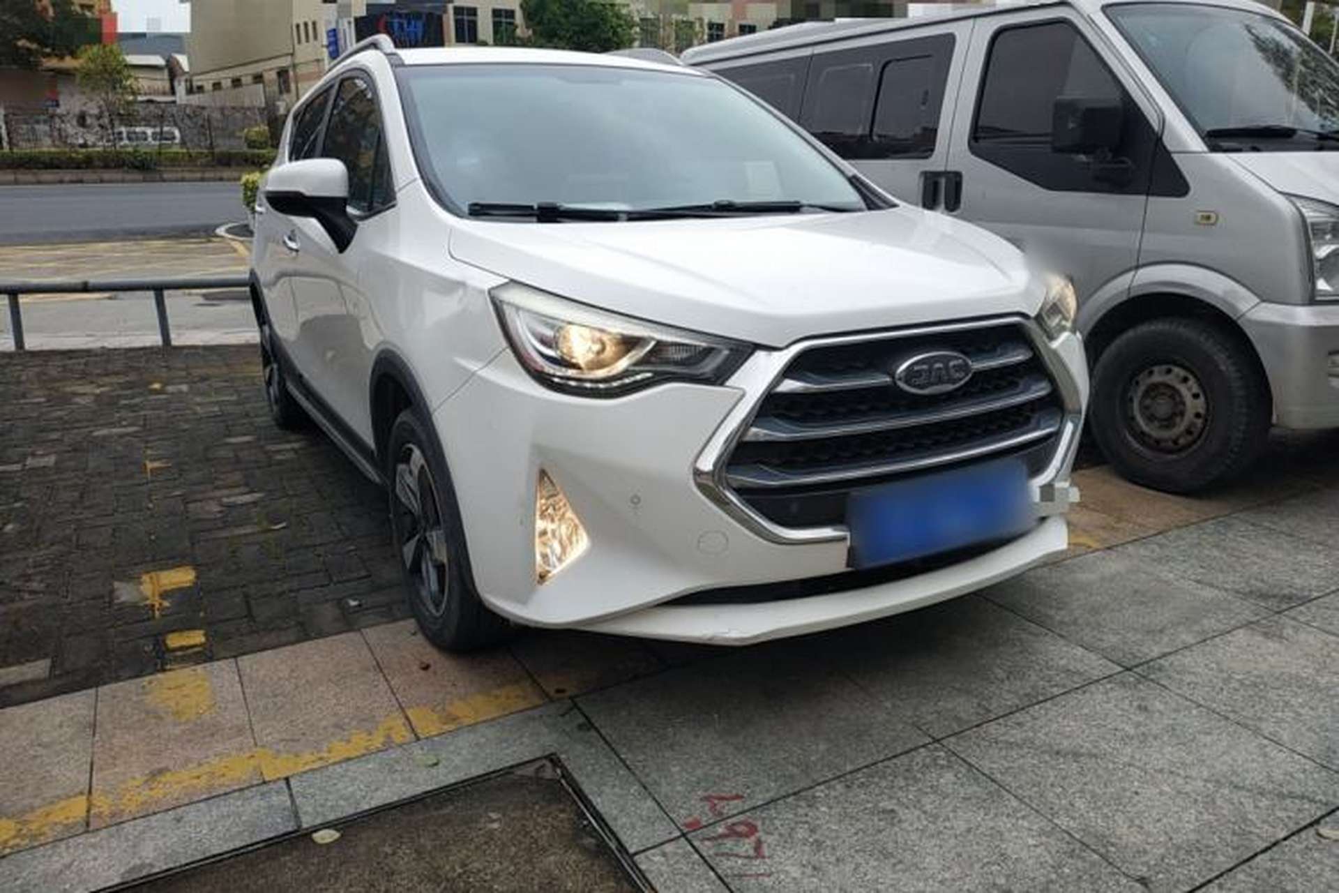 Used JAC Group Refine S3 2017 1.5L Manual Luxury Smart Model Exterior 1
