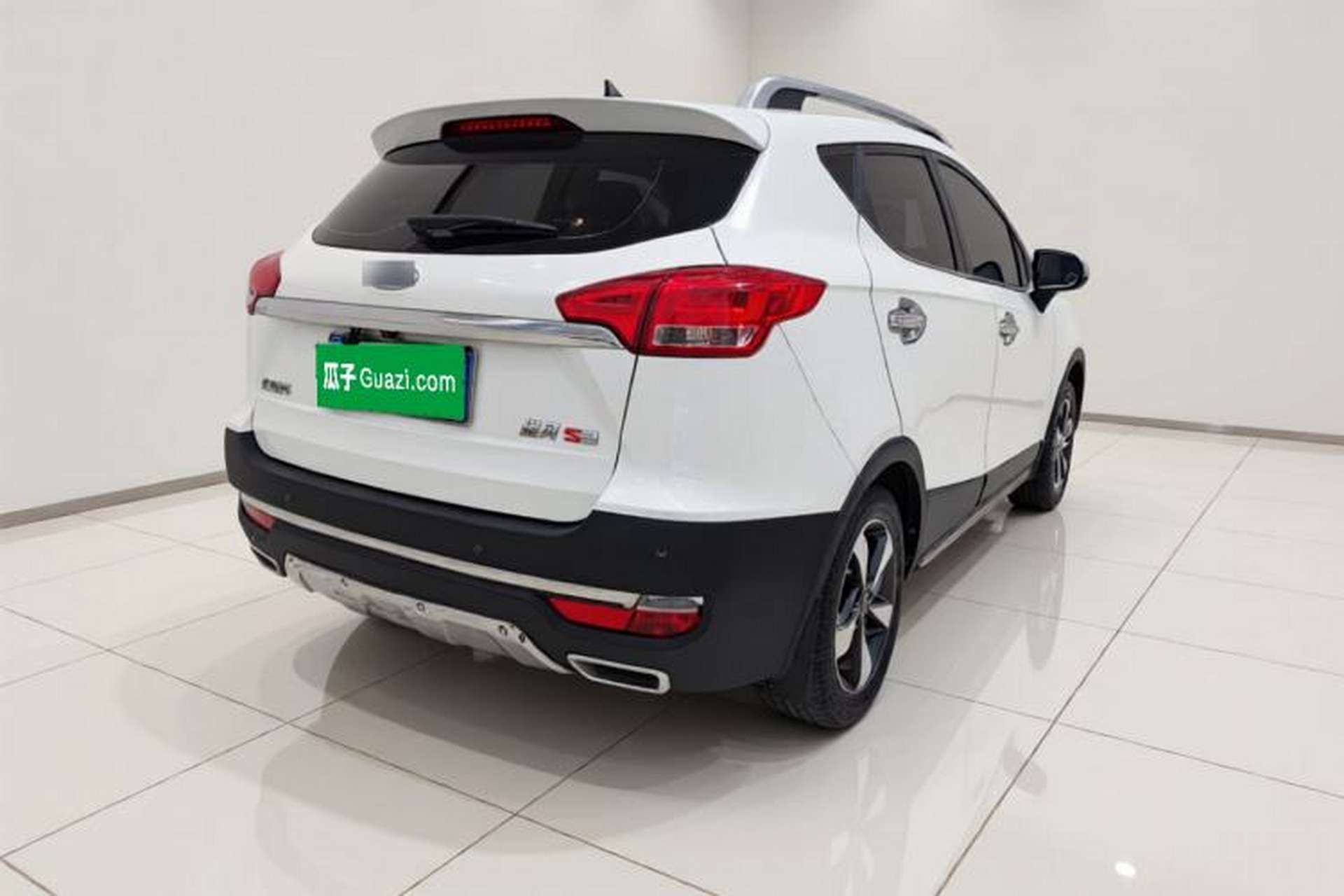 Used JAC Group Refine S3 2017 1.5L Manual Luxury Smart Model Exterior 5