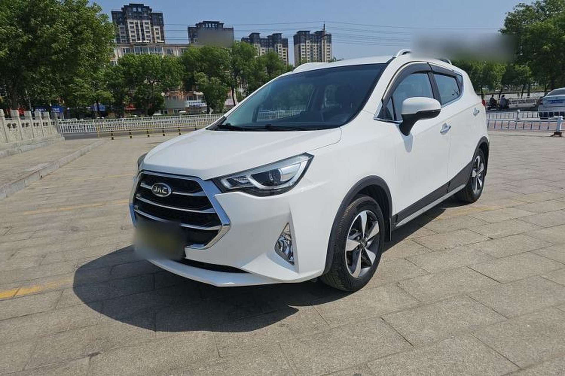 Used JAC Group Refine S3 2017 1.6L CVT Luxury Smart Model Front Left 45 Deg