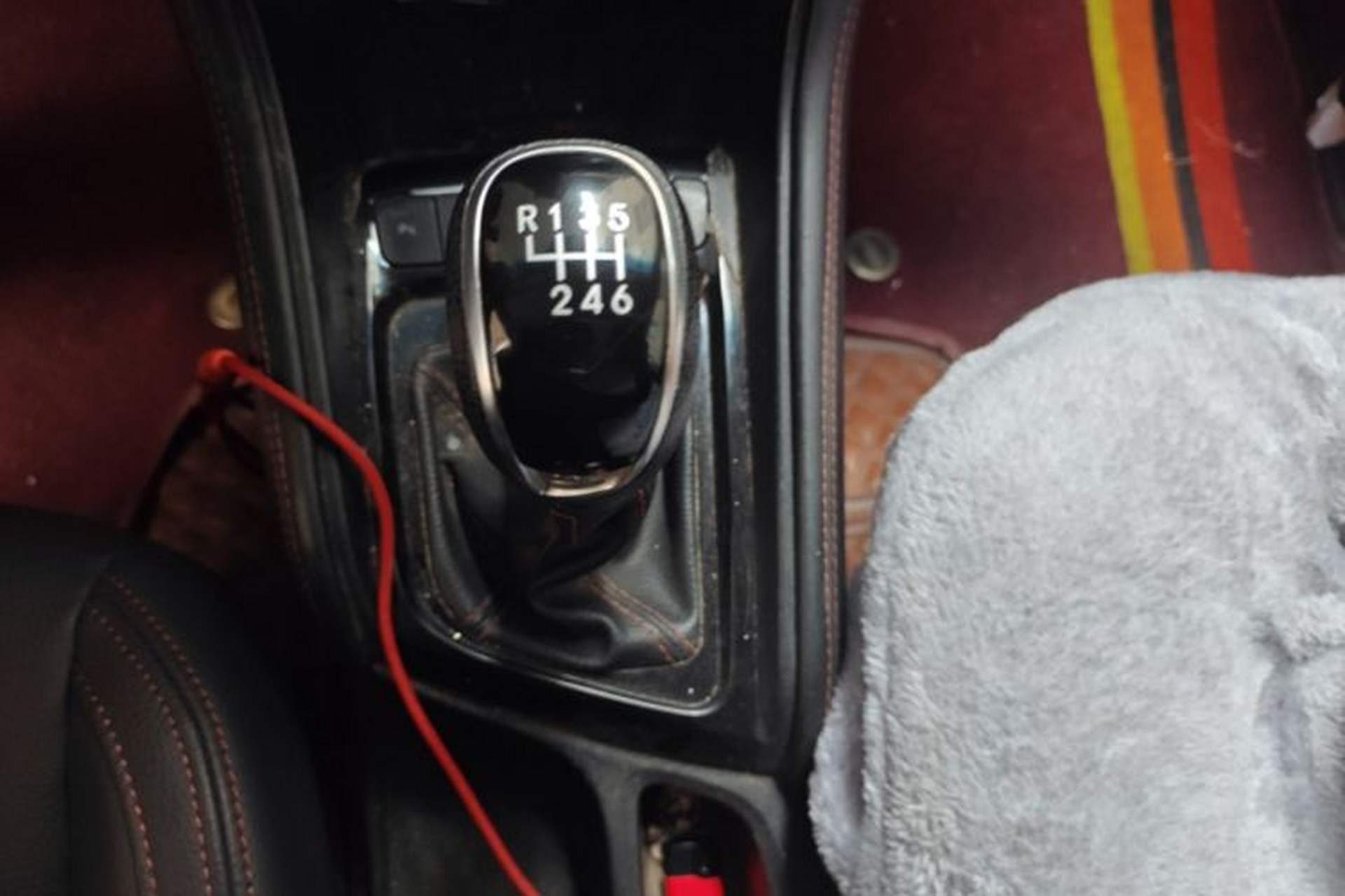 Used JAC Group Refine S3 2017 1.6L Manual Luxury Smart Model Gear Lever