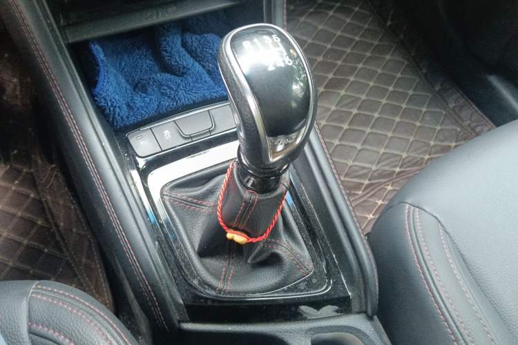 Used JAC Group Refine S3 2017 1.6L Manual Luxury Smart Model Gear Lever
