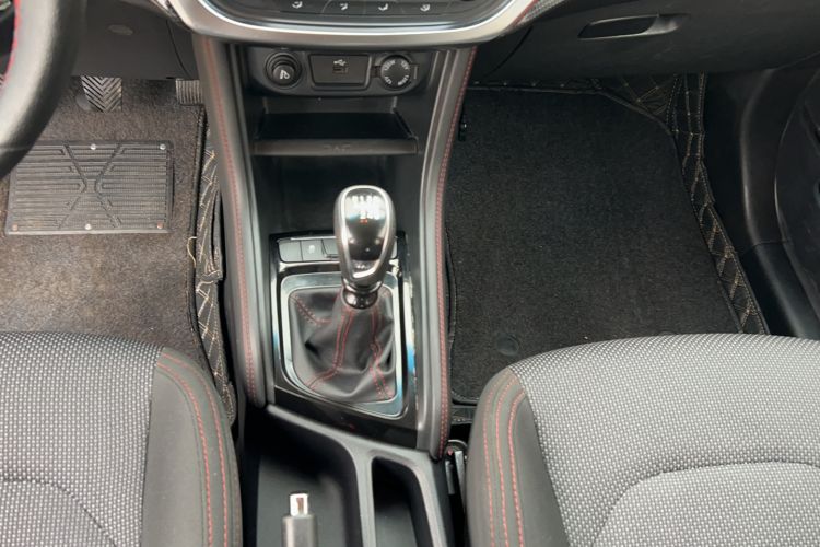 Used JAC Group Refine S3 2017 1.5L Manual Luxury Model Gear Lever