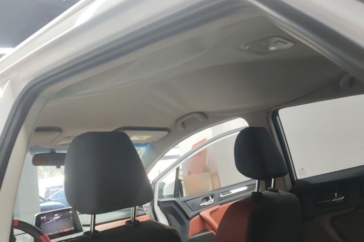 Used JAC Group Refine S3 2017 1.5L Manual Luxury Smart Model Headliner