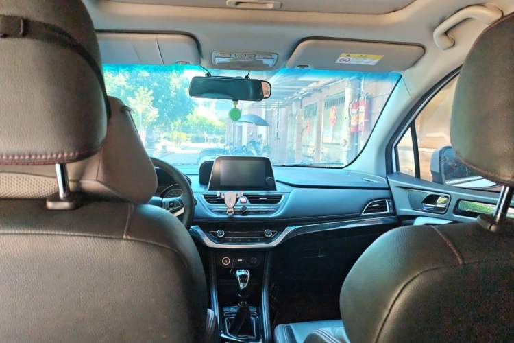 Used JAC Group Refine S3 2017 1.5L Manual Luxury Smart Model Headliner