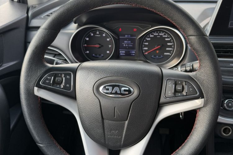 Used JAC Group Refine S3 2017 1.5L Manual Luxury Smart Model Interior 3