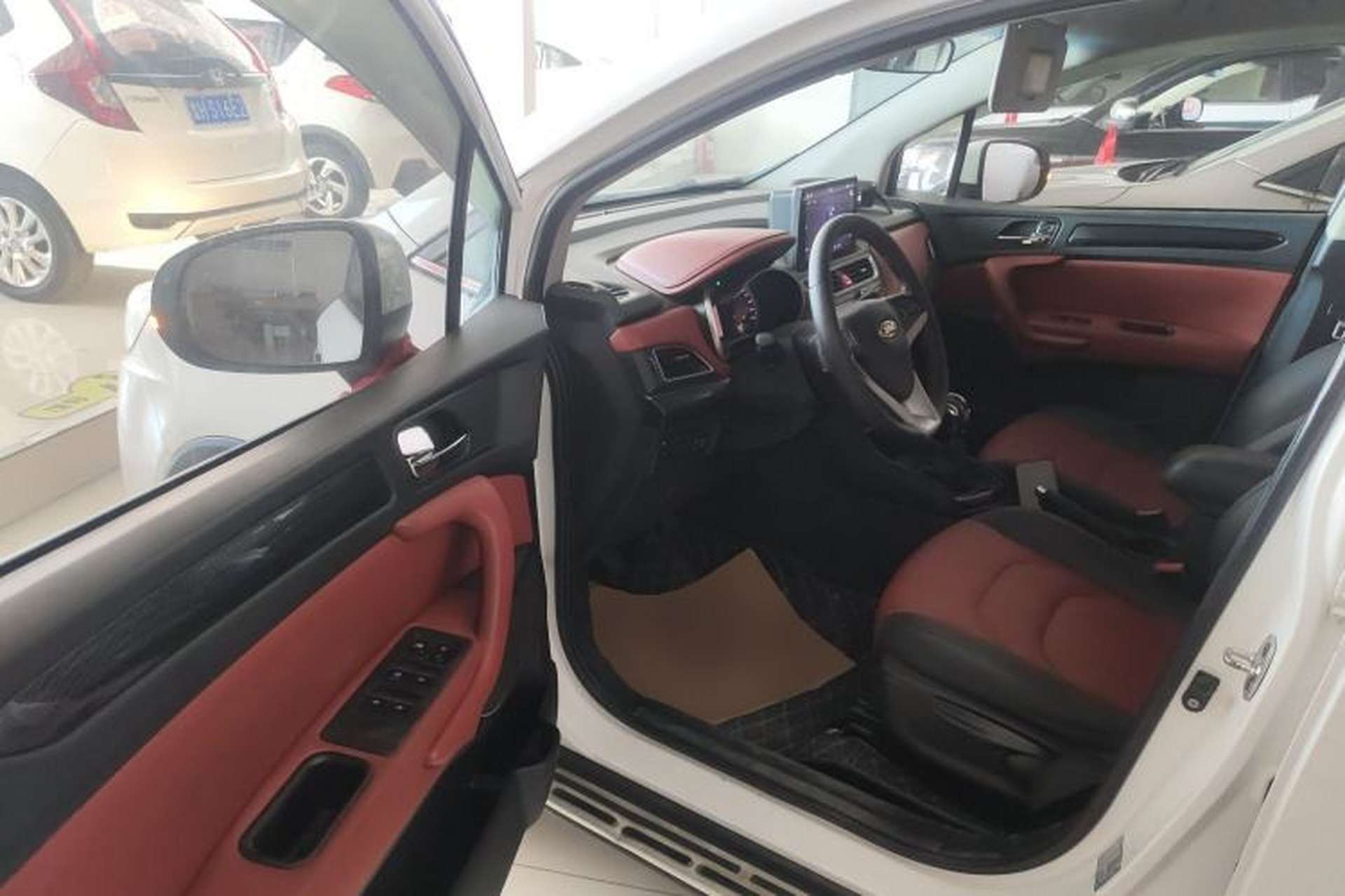 Used JAC Group Refine S3 2017 1.5L Manual Luxury Smart Model Interior 3
