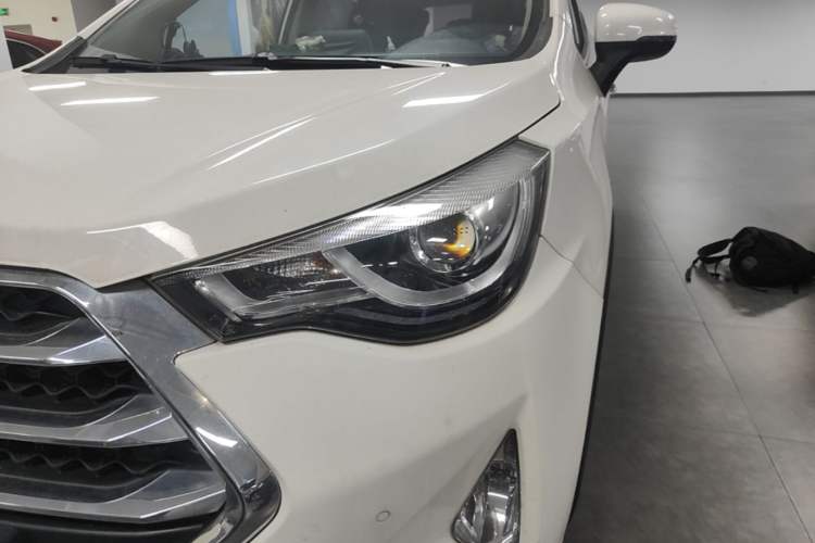 Used JAC Group Refine S3 2017 1.6L CVT Luxury Smart Model Left Front Headlight