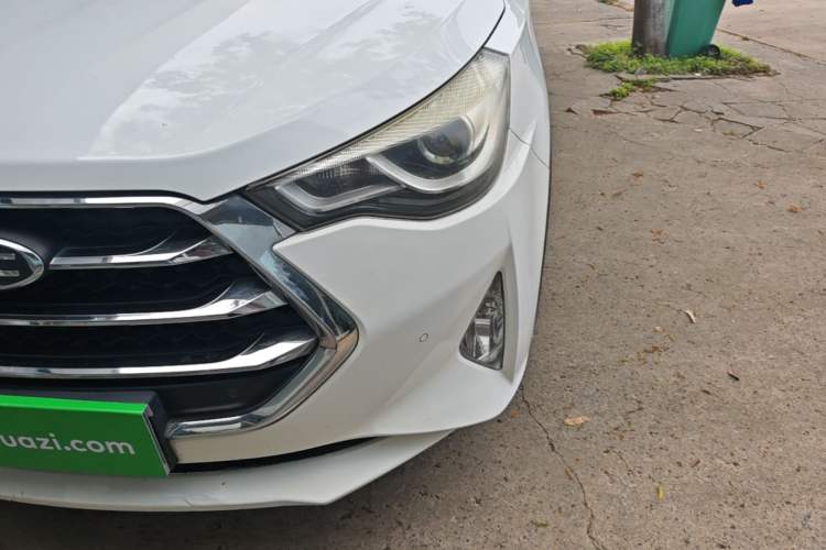 Used JAC Group Refine S3 2017 1.6L CVT Luxury Smart Model Left Front Headlight