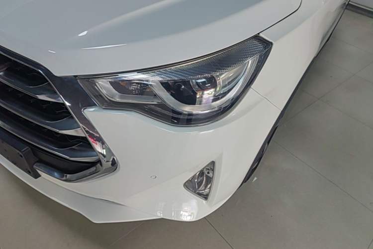 Used JAC Group Refine S3 2017 1.6L CVT Luxury Smart Model Left Front Headlight