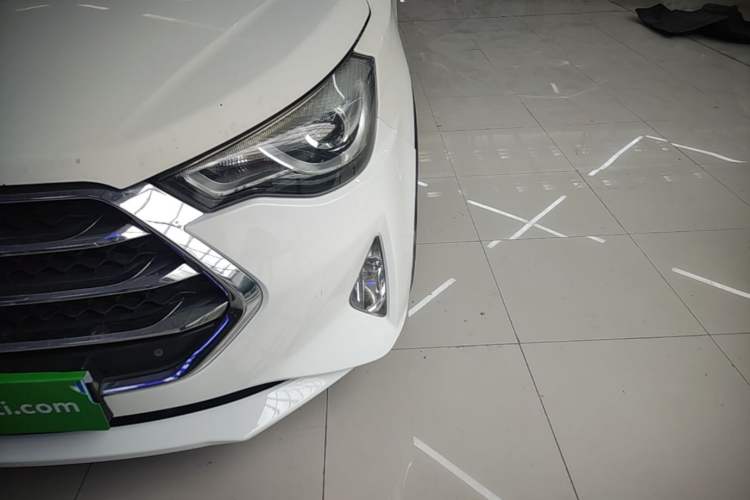 Used JAC Group Refine S3 2017 1.6L CVT Luxury Smart Model Left Front Headlight