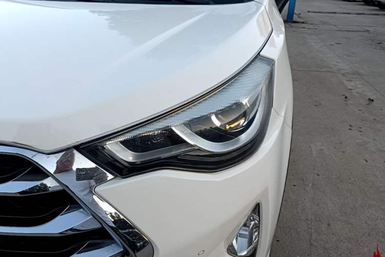 Used JAC Group Refine S3 2017 1.6L Manual Luxury Smart Model Left Front Headlight