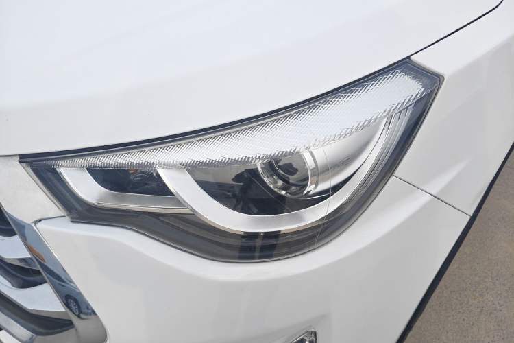 Used JAC Group Refine S3 2017 1.5L Manual Luxury Model Left Front Headlight