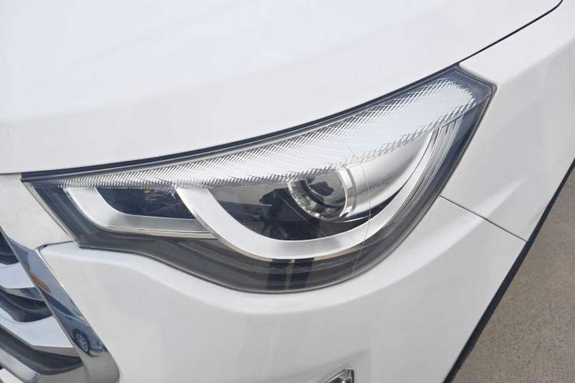 Used JAC Group Refine S3 2017 1.5L Manual Luxury Model Left Front Headlight
