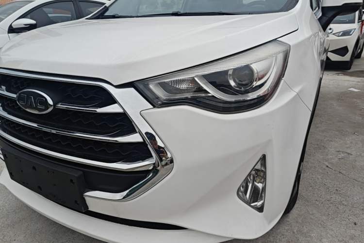 Used JAC Group Refine S3 2017 1.6L CVT Luxury Model Left Front Headlight