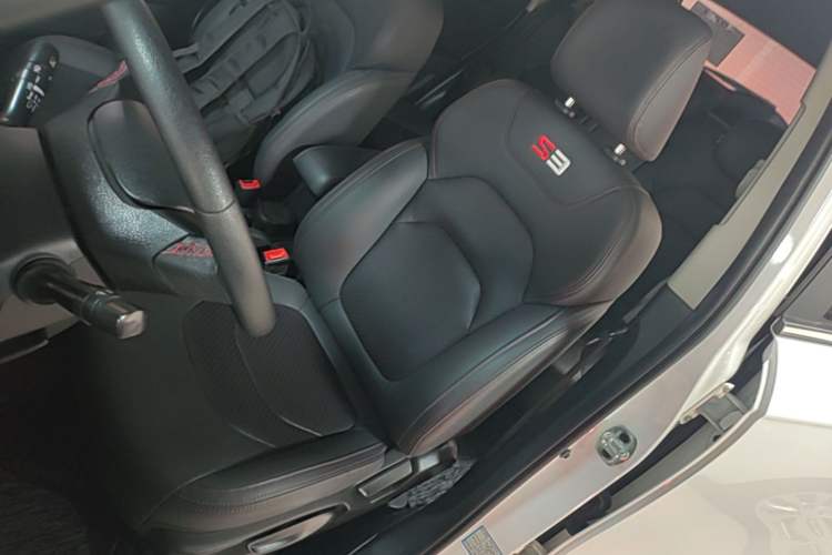 Used JAC Group Refine S3 2017 1.6L CVT Luxury Smart Model Left Front Seat