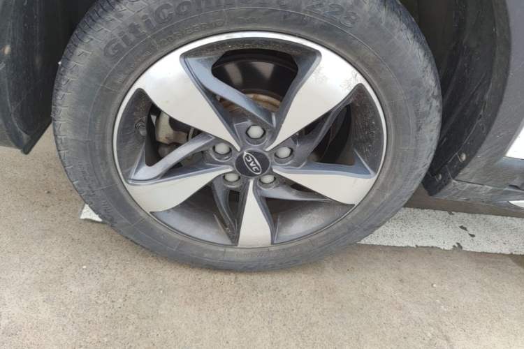 Used JAC Group Refine S3 2017 1.5L Manual Luxury Model Left Front Wheel Hub