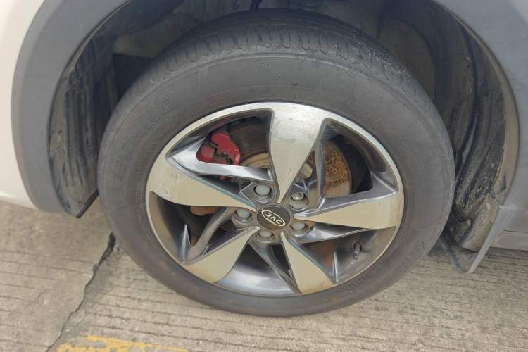 Used JAC Group Refine S3 2017 1.6L Manual Luxury Smart Model Left Front Wheel Hub