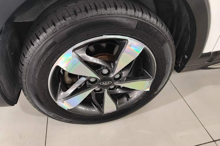 Used JAC Group Refine S3 2017 1.5L Manual Luxury Smart Model Left Front Wheel Hub