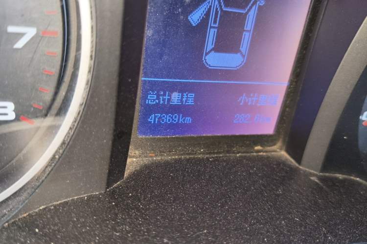 Used JAC Group Refine S3 2017 1.6L Manual Luxury Smart Model Odometer Close Up