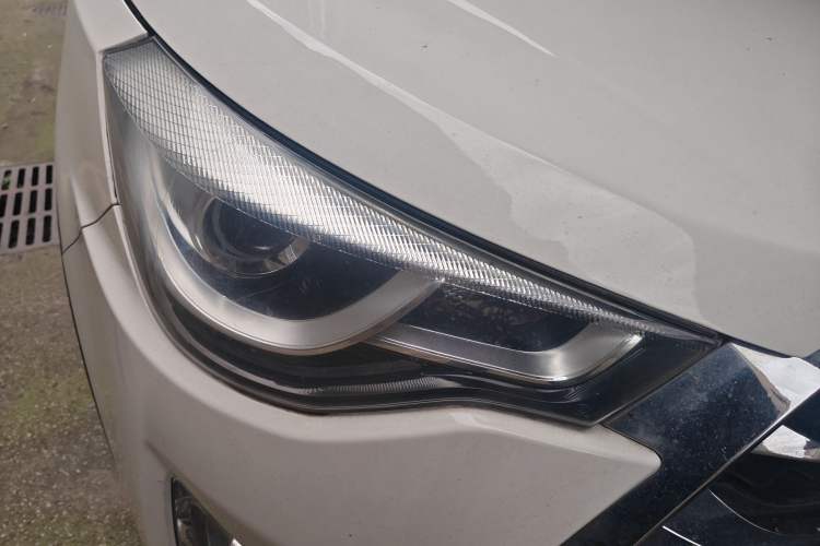 Used JAC Group Refine S3 2017 1.6L Manual Luxury Smart Model Right Front Headlight