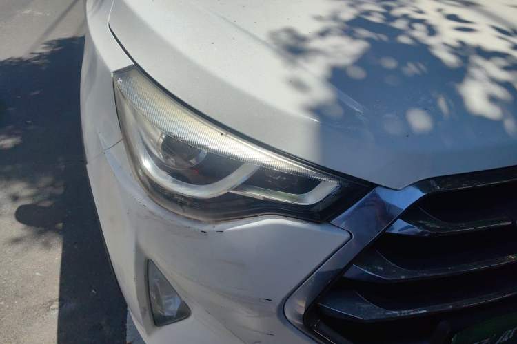 Used JAC Group Refine S3 2017 1.5L Manual Luxury Model Right Front Headlight