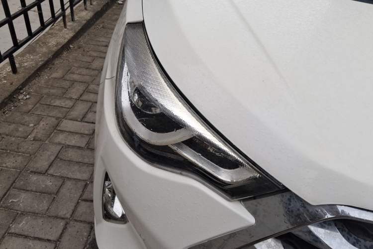 Used JAC Group Refine S3 2017 1.6L Manual Luxury Smart Model Right Front Headlight